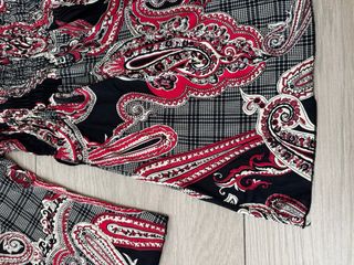 Vestito a gonna fantasia paisley