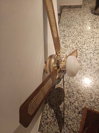 Ventilador de techo madera y latón