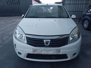 LUNAS DELANTERA Y TRASERA DACIA SANDERO AÑO 2011