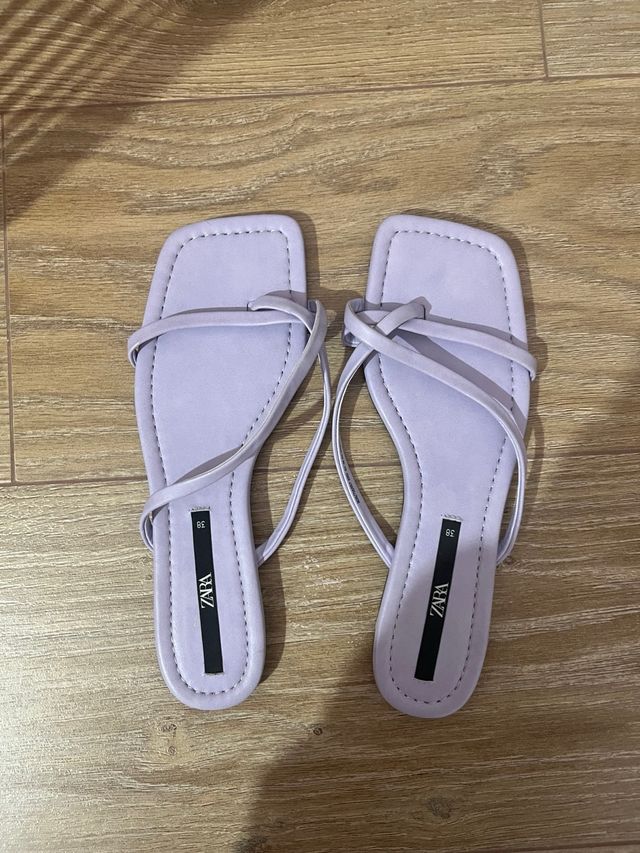 Sandalias Zara Moradas Talla 38