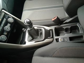 Volkswagen T-Roc Advance R-Line 1.0 TSI 81 kW (110 CV)