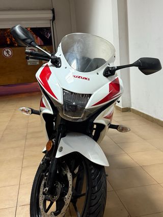 Suzuki GSXR-125 2019 Blanca