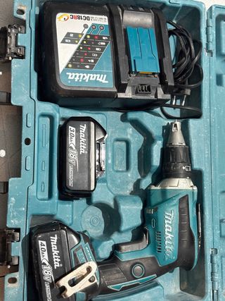 atornillador pladur makita