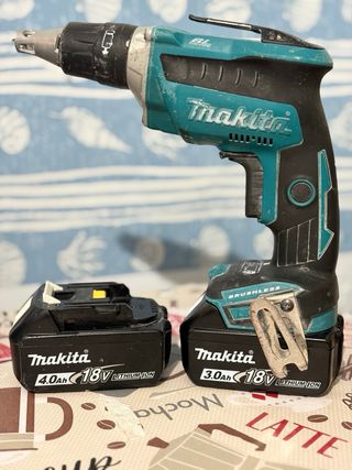 atornillador pladur makita