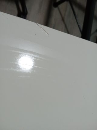 Mesa escritorio blanca con ruedas