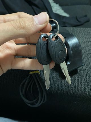 Llave de contacto patinete eléctrico y bicicletas