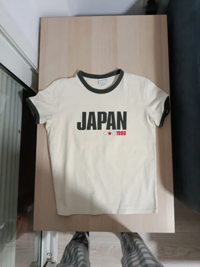 Camiseta Bershka JAPAN Talla M
