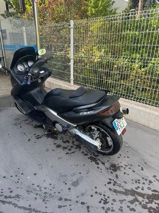 Yamaha TMAX 500  edición limitada (urge vender)