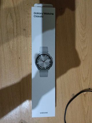 Samsung Galaxy Watch6 Classic 47mm blanco plata