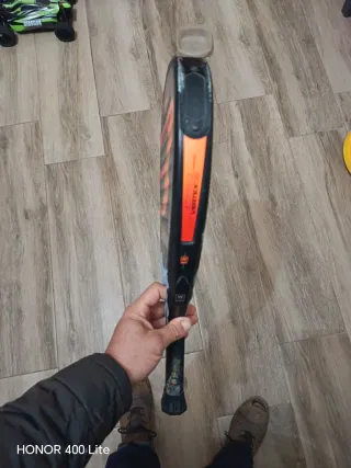 Palas de pádel Bullpadel y Wilson