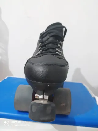 Patines Roller Derby Chaya
Talla 39 y rodilleras