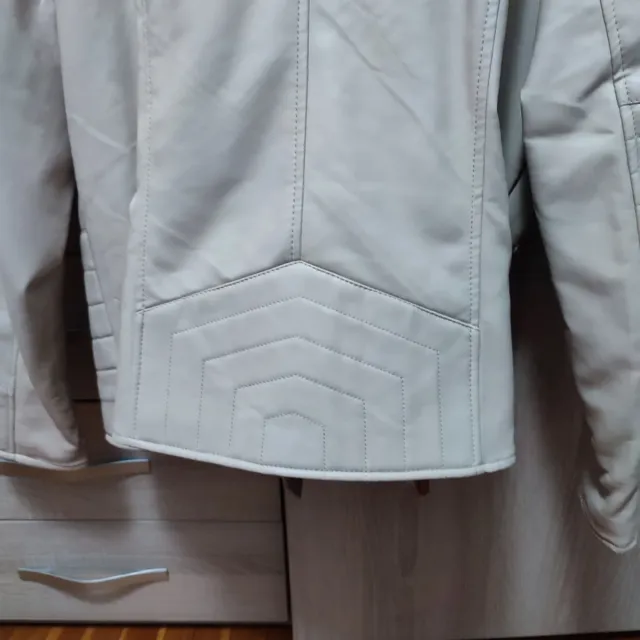 Cazadora piel beige con borrego