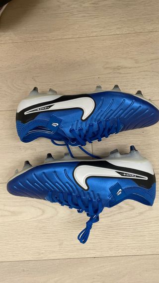 Botas de fútbol Nike Tiempo