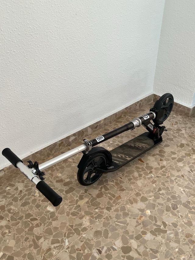 Patinete Oxelo Negro