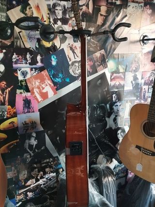 (Nueva) Guitarra Clasica Admira (Malaga-ECF)