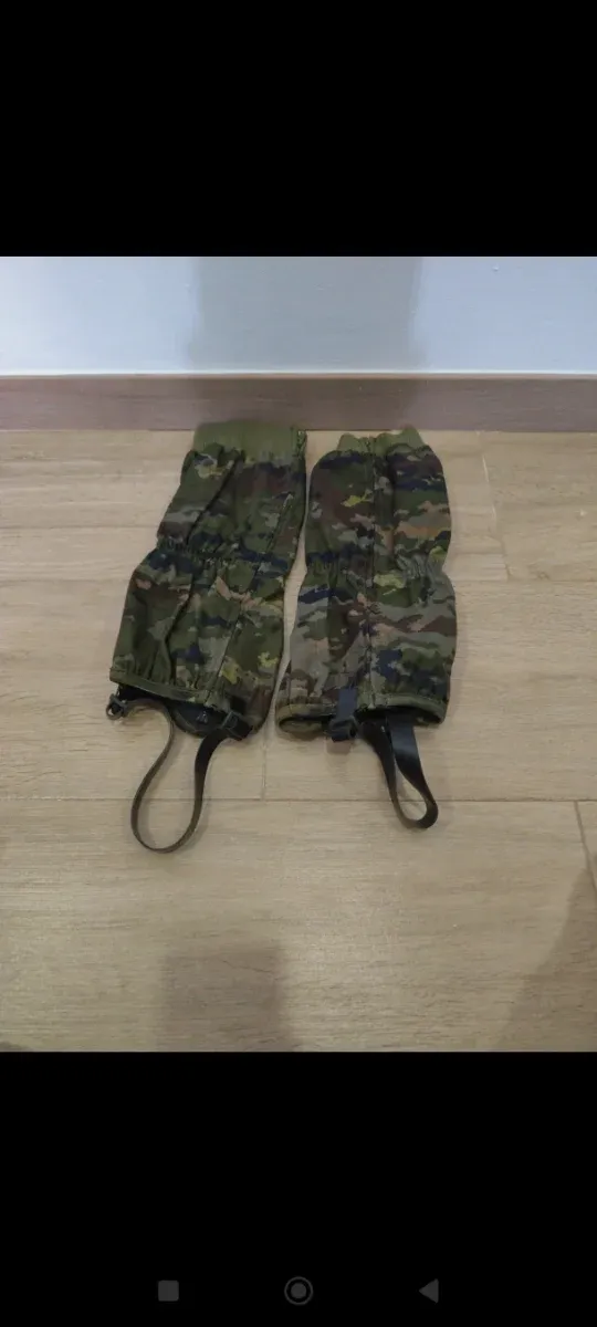 Polainas ejército camuflaje pixelado boscoso