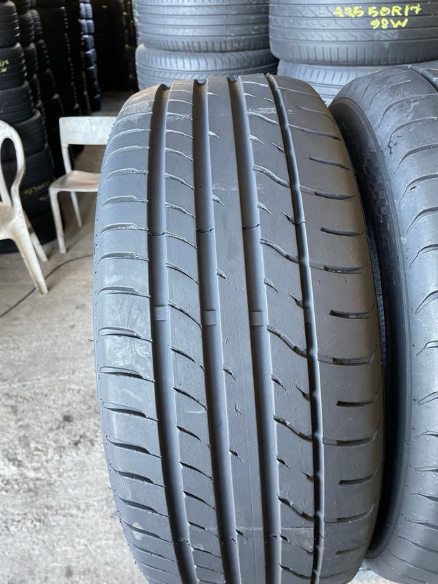 Neumáticos 215/55R16