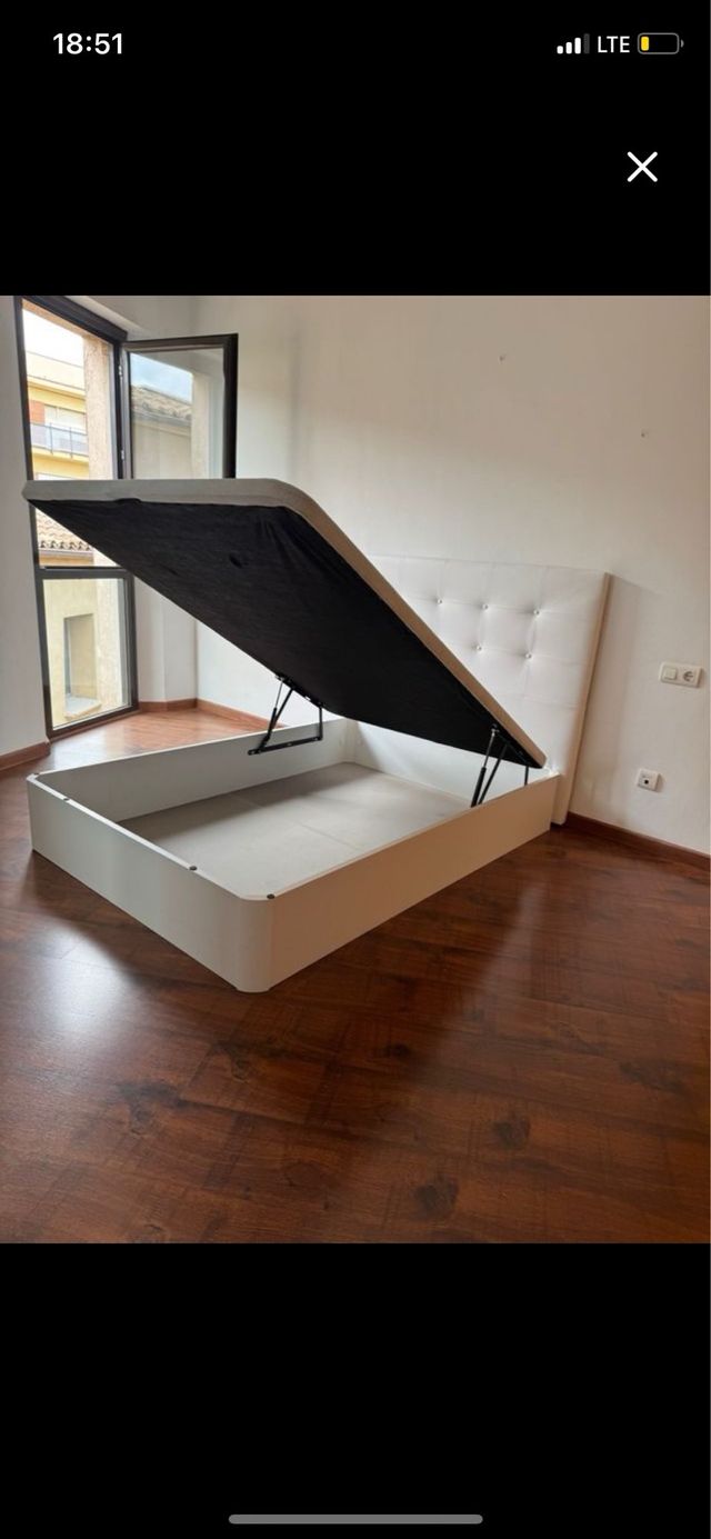 Canapès Canapès Canapès Canapès 
