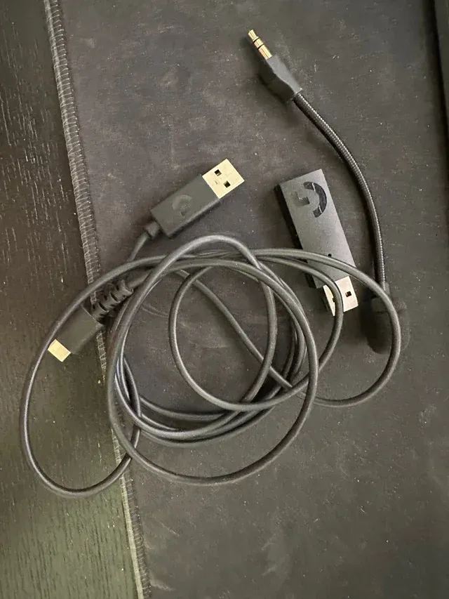 Auriculares para jogos Logitech G PRO X 02AVR8