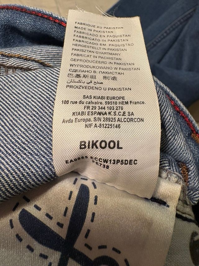 Vaqueros rectos 174cm 16 años Bikool