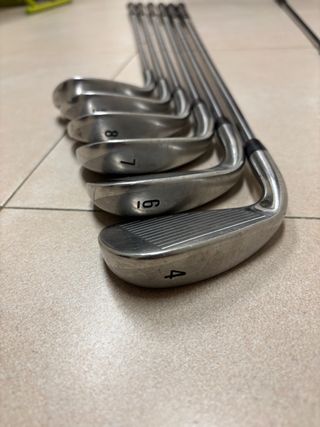 OPORTUNIDAD!! Hierros Nike Victory Red