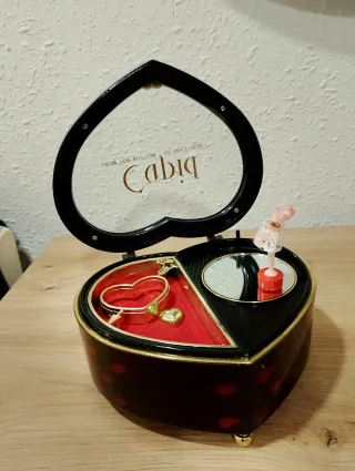 Caja de música corazón