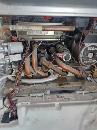 Fontanero económico.presupuesto sin compromiso.