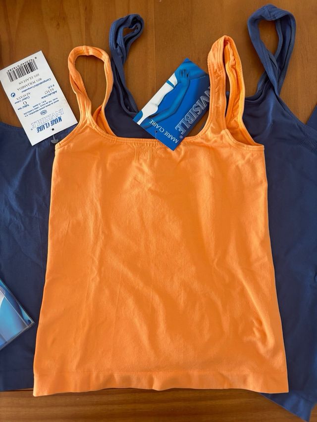 3 Camisetas interiores sin costuras Marie Claire