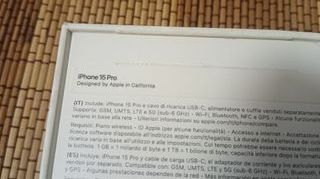 iPhone 15 Pro. 128 GB. Titanio bianco. Solo scatola.