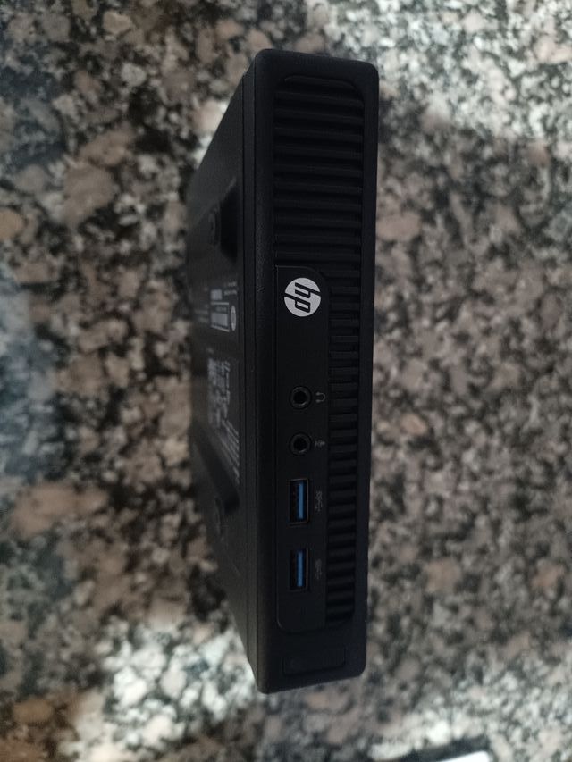 Mini PC HP Intel Core i3 Negro
