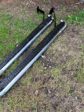 Estriberas Nissan Terrano 2 acero inox. Romik 4x4