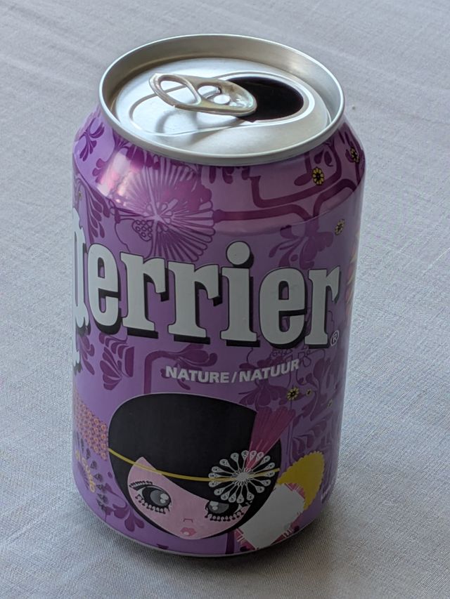 Lata Perrier Edición Limitada Custo Barcelona