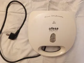 Sandwichera Eléctrica 25x25