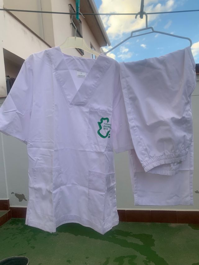 Uniforme Sanitario Domicilio Blanco
