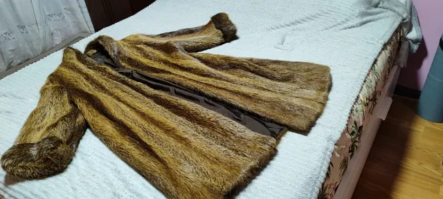 Abrigo de piel auténtica