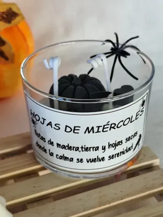 Candela profumata Wednesday Leaves