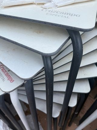 Sillas de plástico Cruzcampo apilables