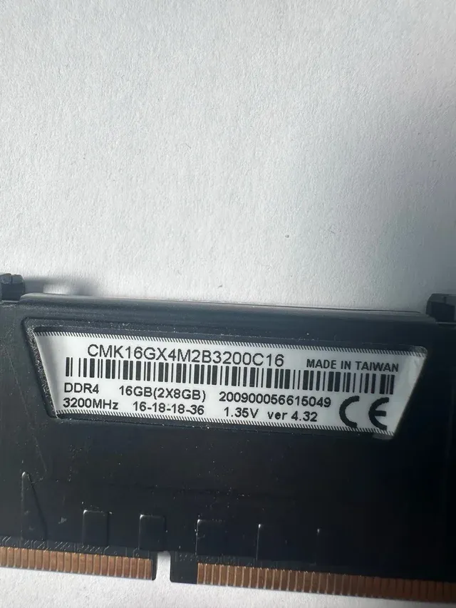 Corsair 1X8GB 3200mhz 615049