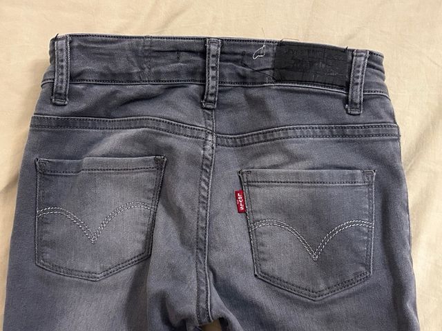 Levi's 711 Skinny Talla 10 Años