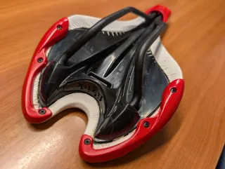 Sillín FIZIK blanco y rojo