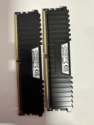 CORSAIR 2X32GB 3200MHZ 998166