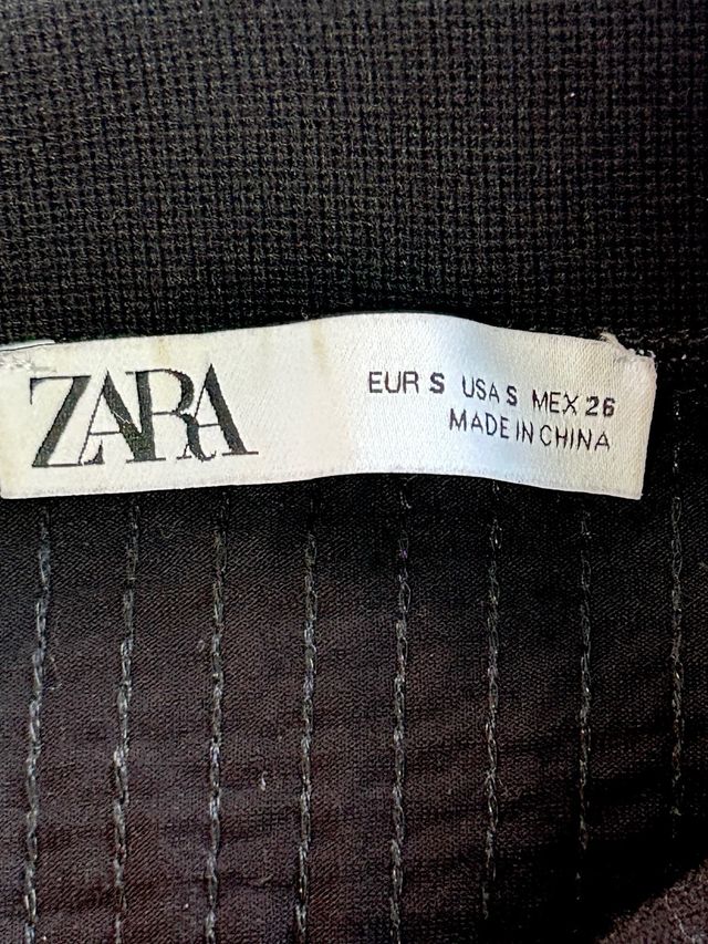 Jersey Zara Lentejuelas-  Talla S