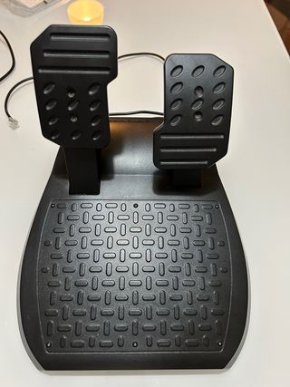 Volante Thrustmaster PS4/PS5