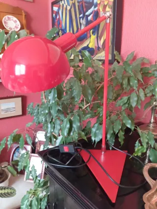 Lámpara Escritorio Vintage Roja Metálica