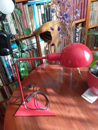 Lámpara Escritorio Vintage Roja Metálica