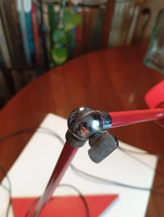 Lámpara Escritorio Vintage Roja Metálica