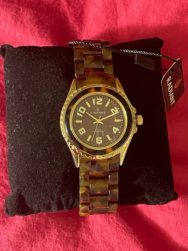 Reloj Radiant Nuevo con Caja, ideal regalo