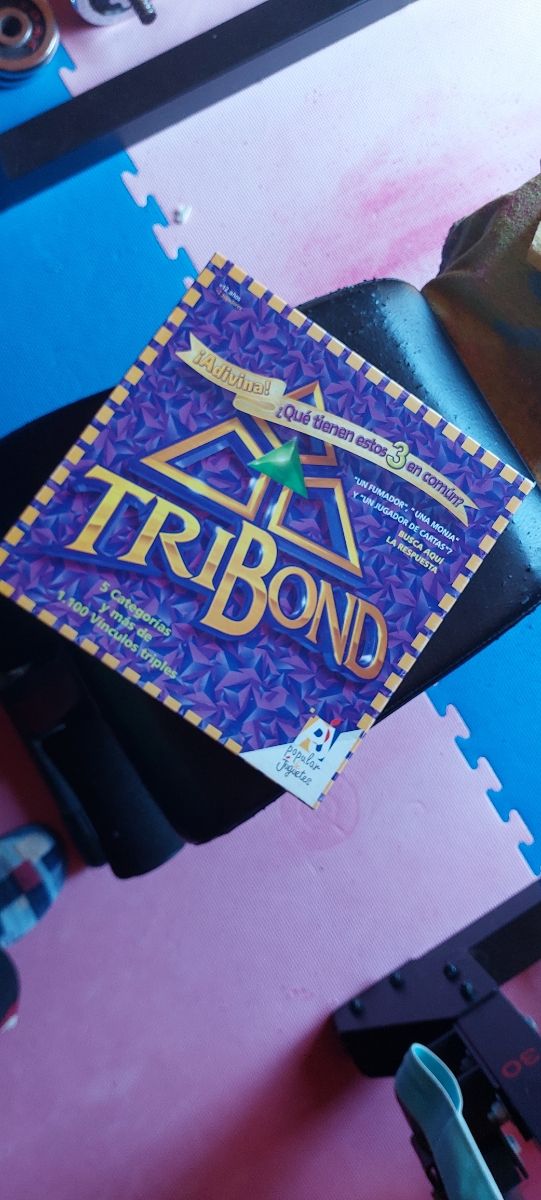 Juego de mesa Tribond