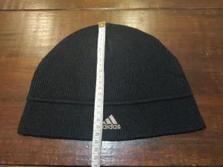 Gorro de punto Adidas negro