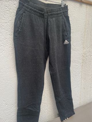 Pantalón chándal Adidas gris